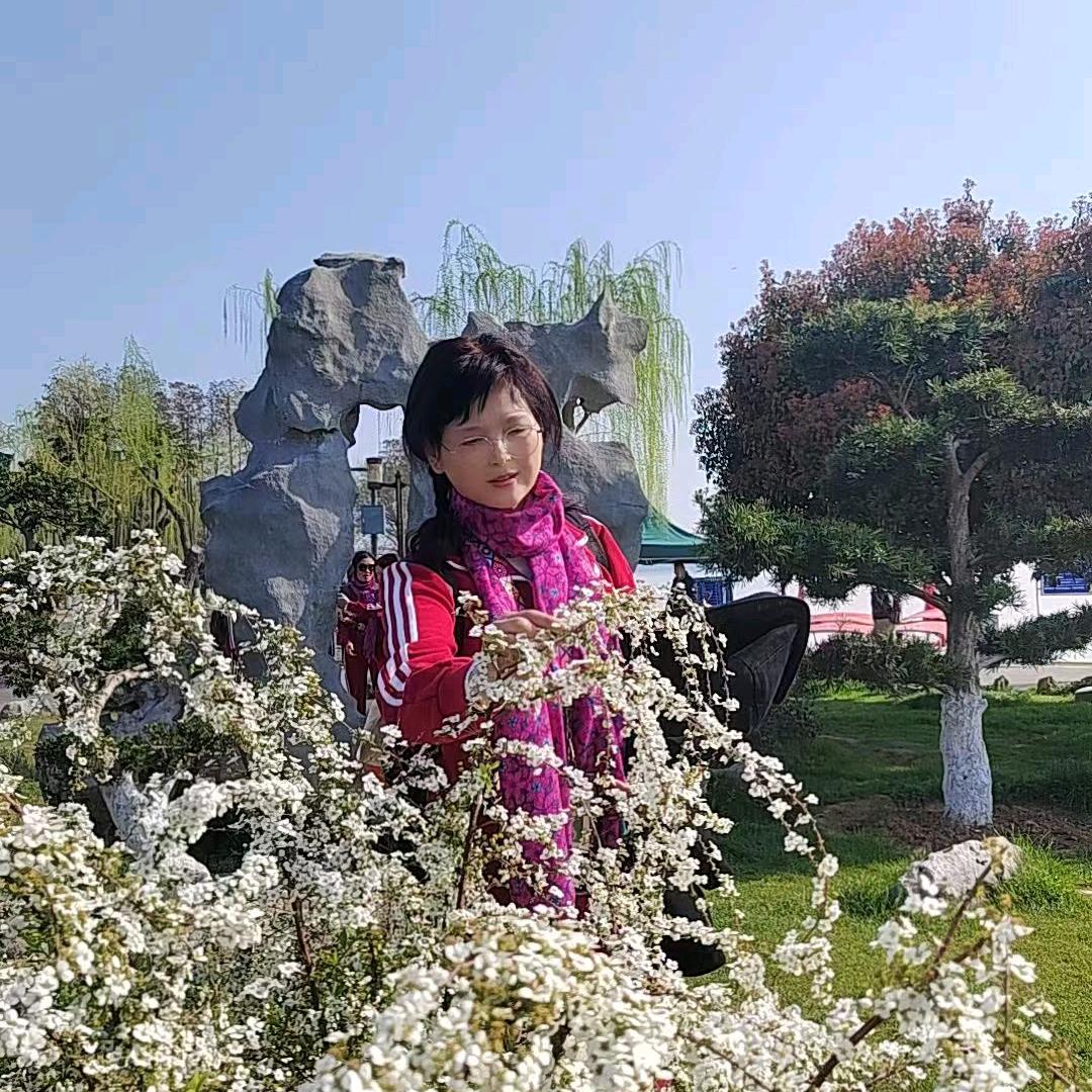 玥君