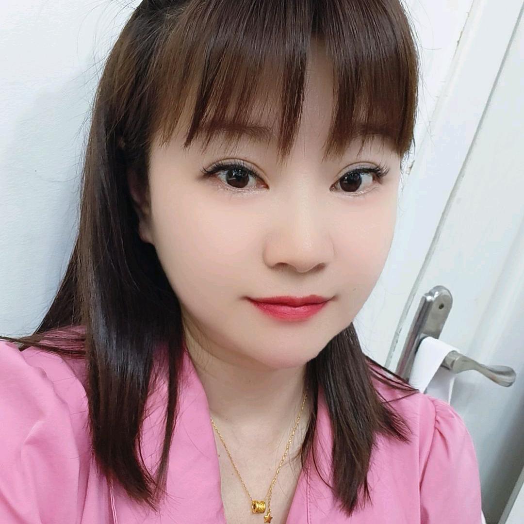 宜都市彤灿女装
