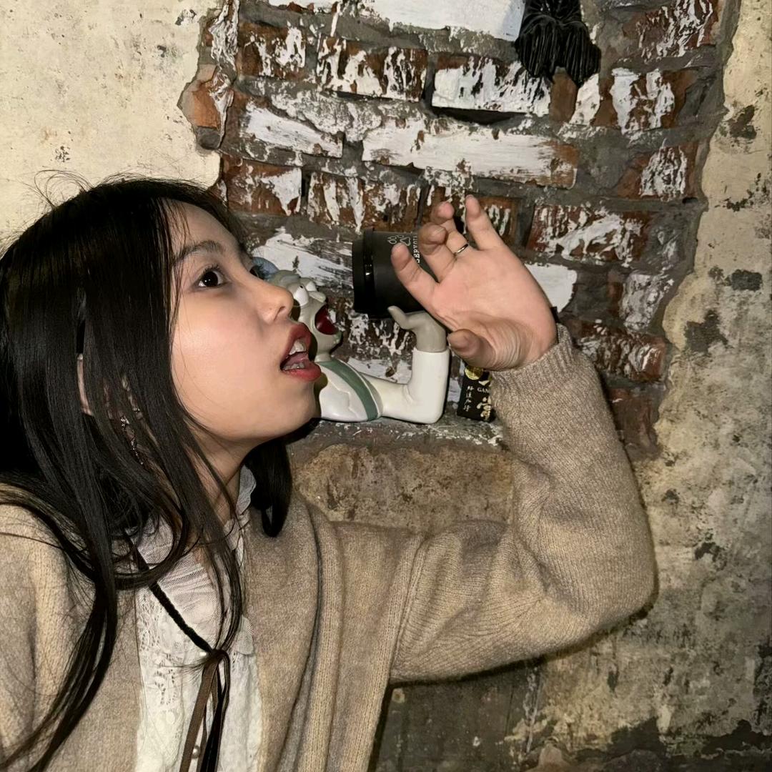 做衣服的BAI小白