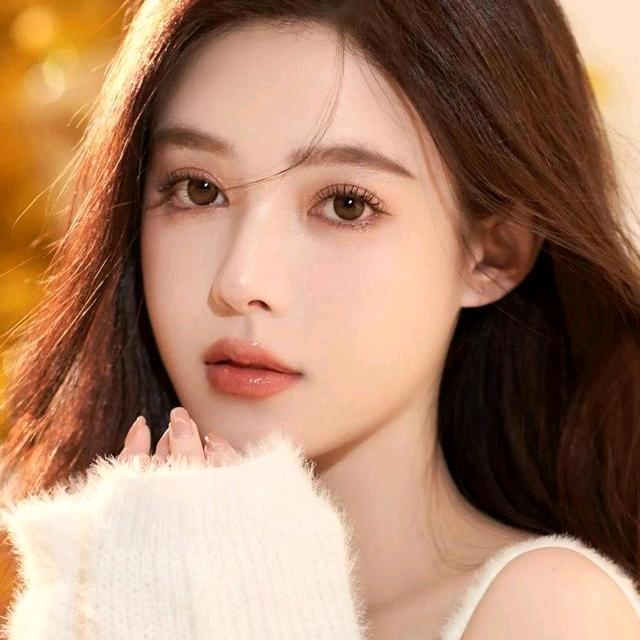 黛妮女装店官方号..