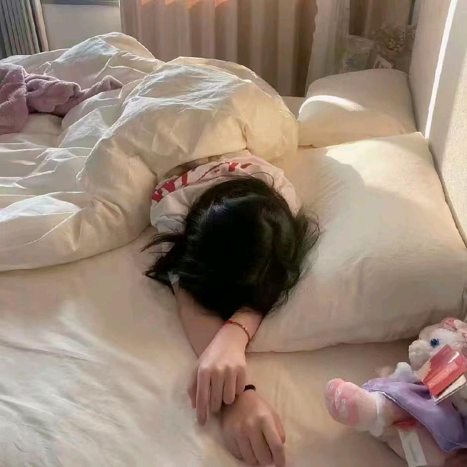 泡泡.（🐫👀主页）