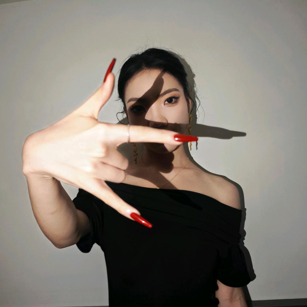 楠nan爱吃土(降体脂ing~)