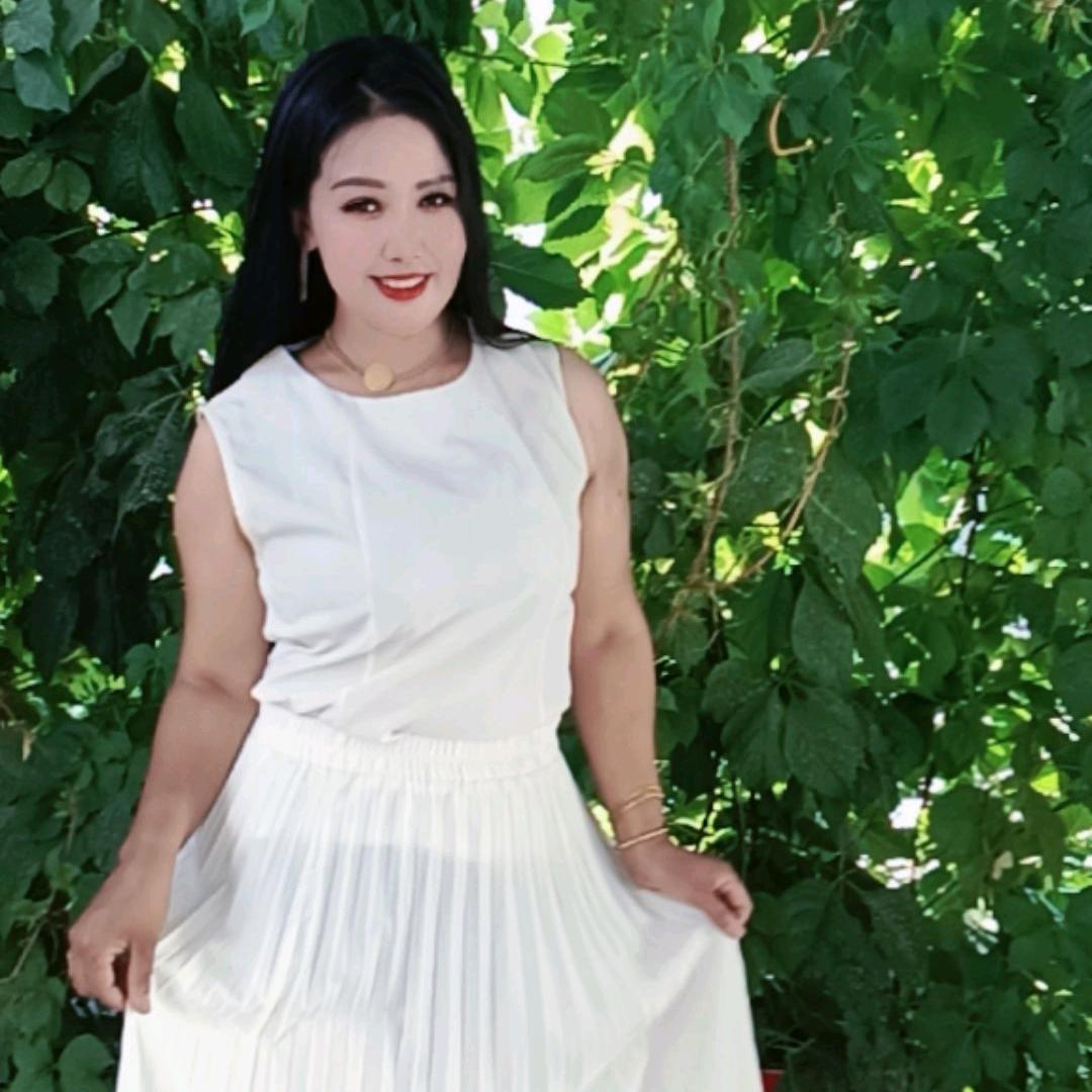 尼沙古丽服装店