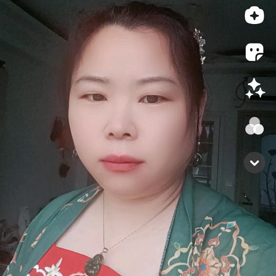 海燕姐（沁心毫香）