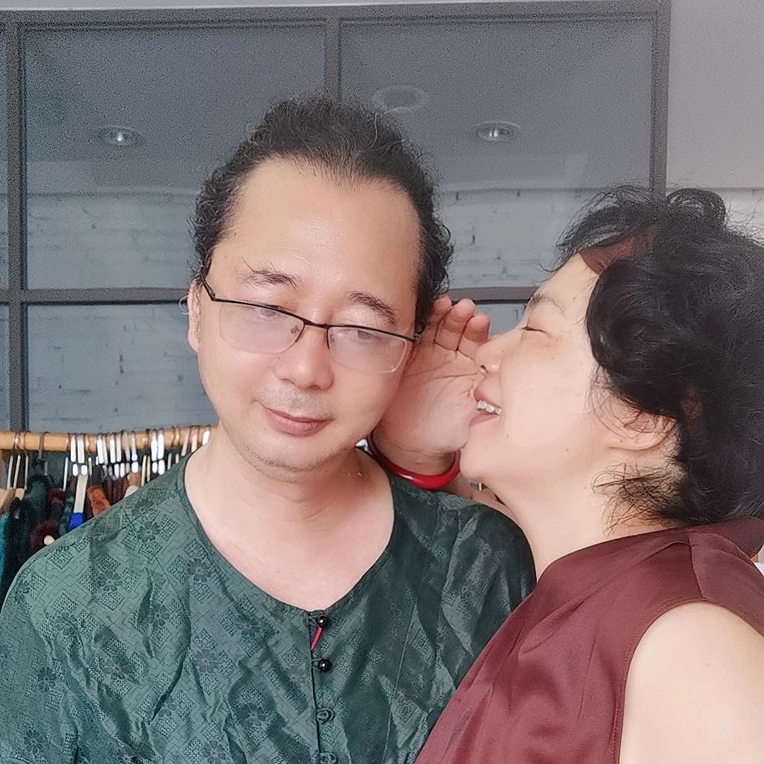 华太轻奢折扣2店