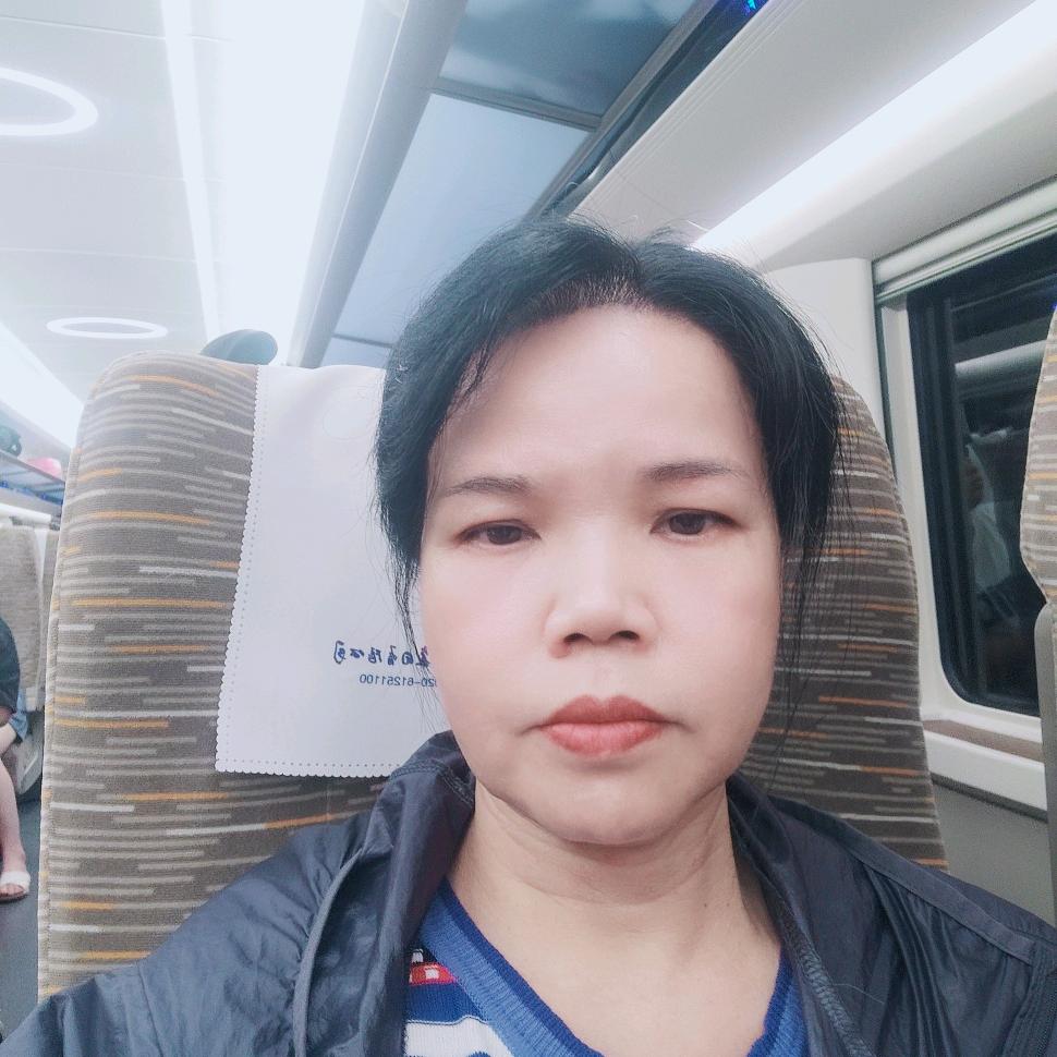 六月姐，晚上9点30