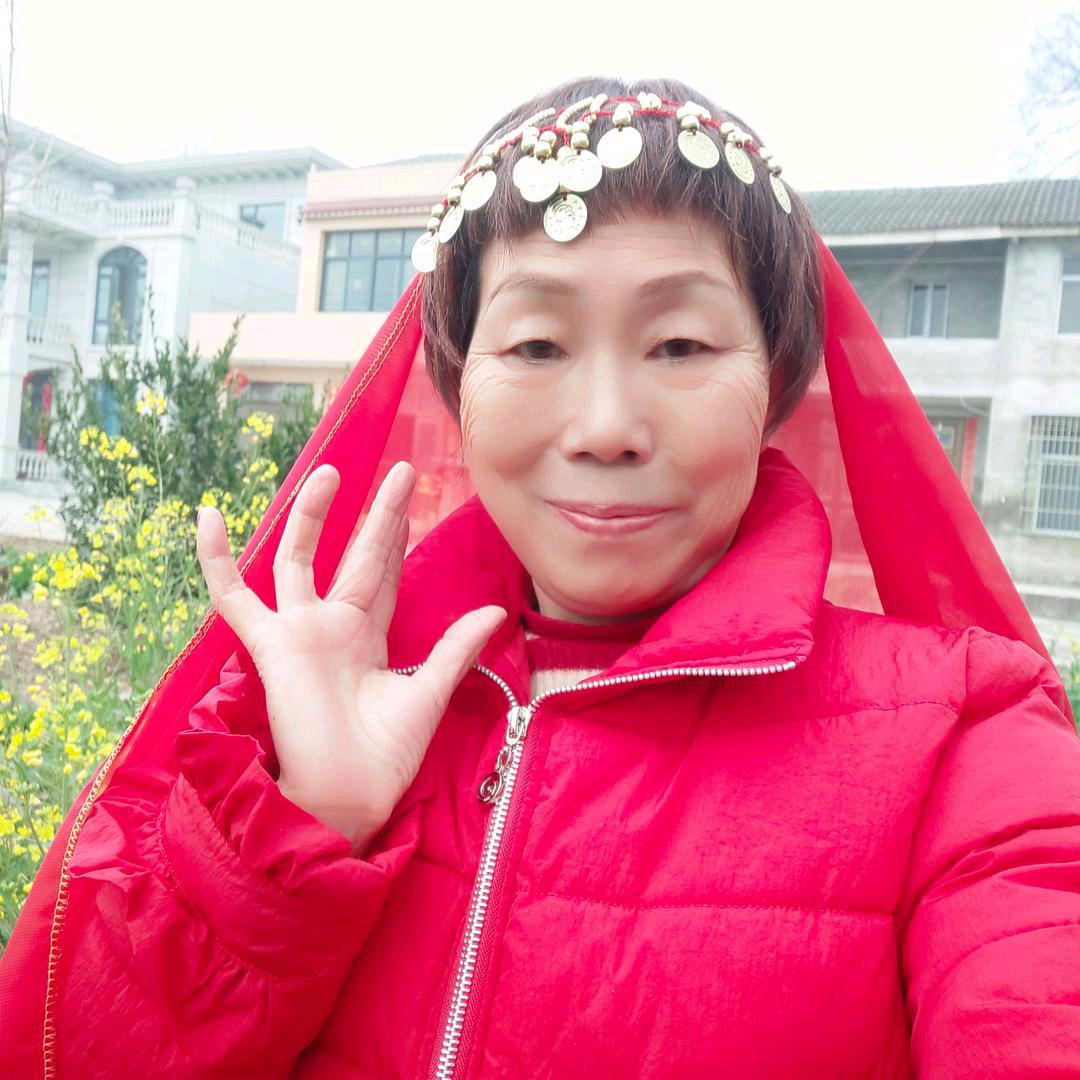 红红