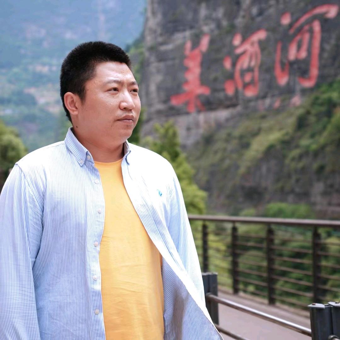 酒士多（唐兴）