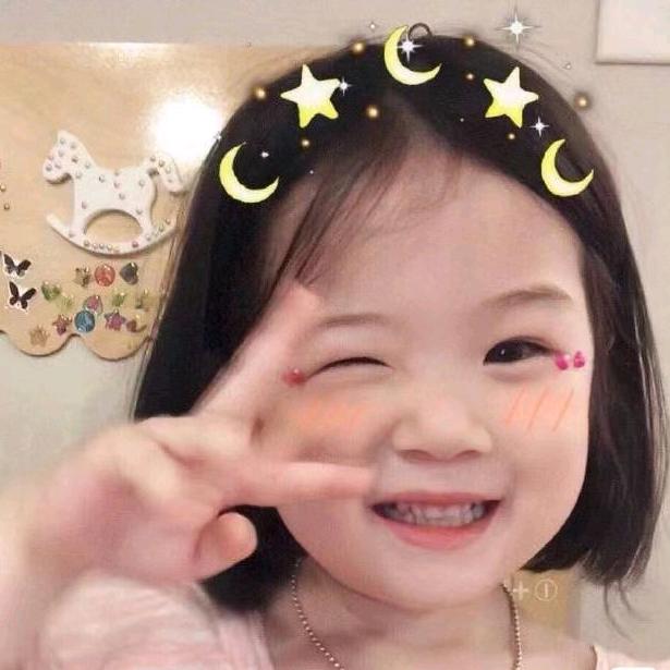 小Chᗢ̈en爱喝美式