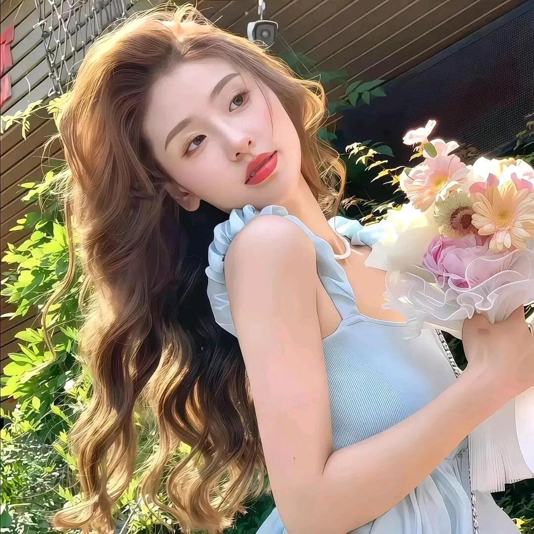 Ꭽℯ⃝💋꯭微笑ꦿ໌້释怀۵