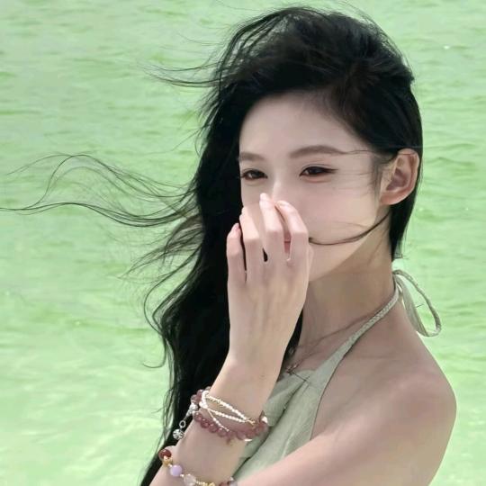 好想出去玩