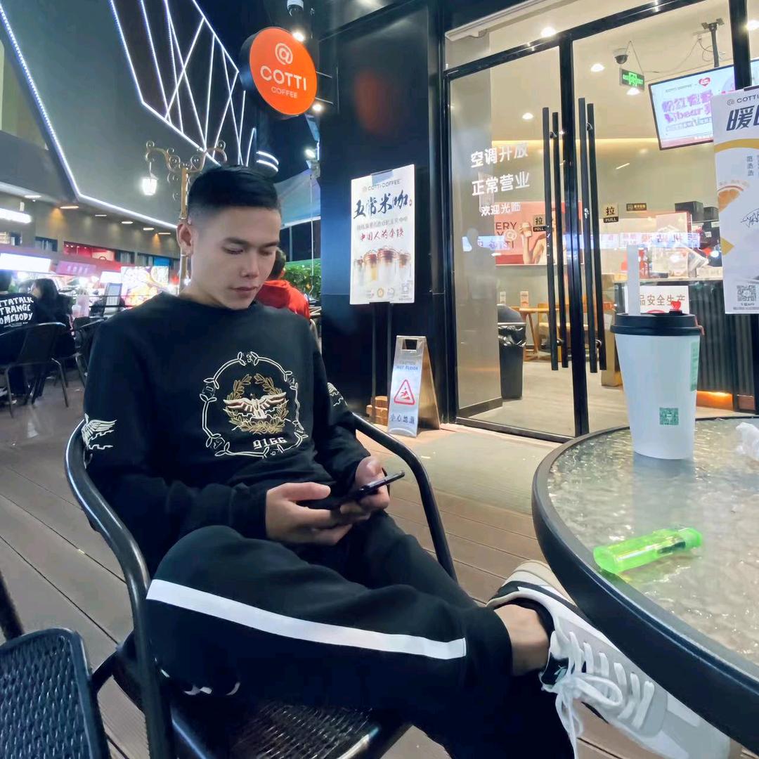 所长，别开枪，是我。