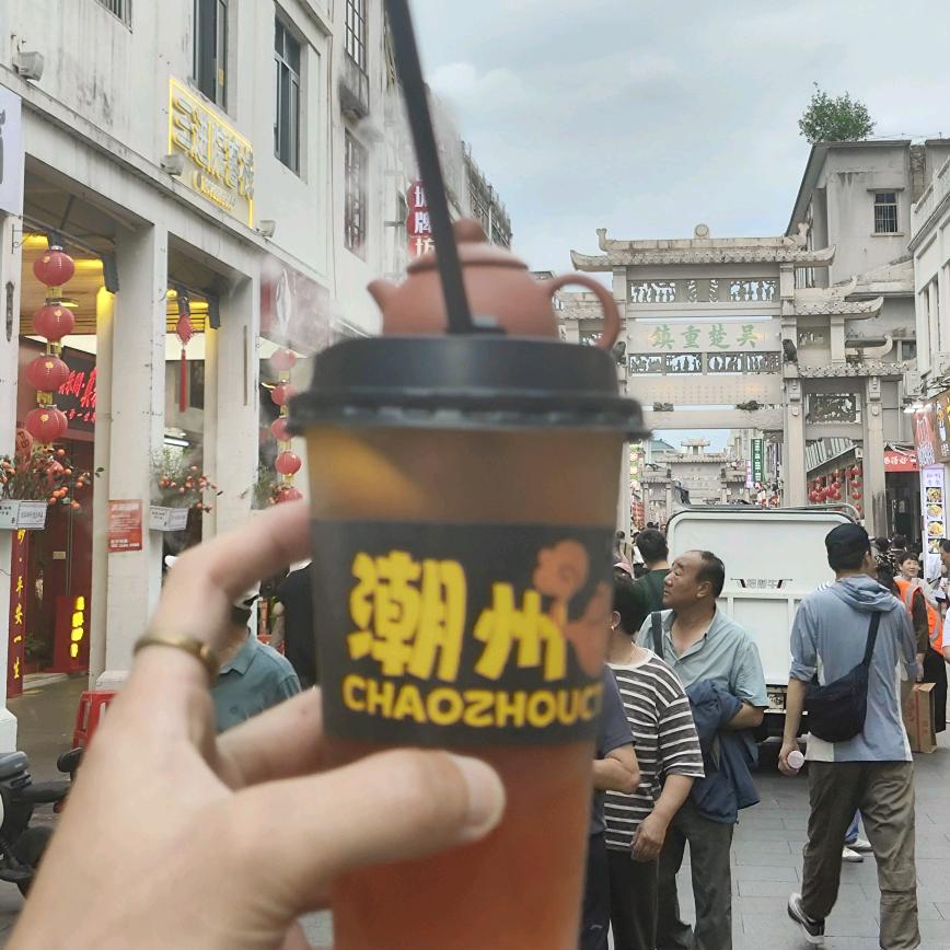 小Y
