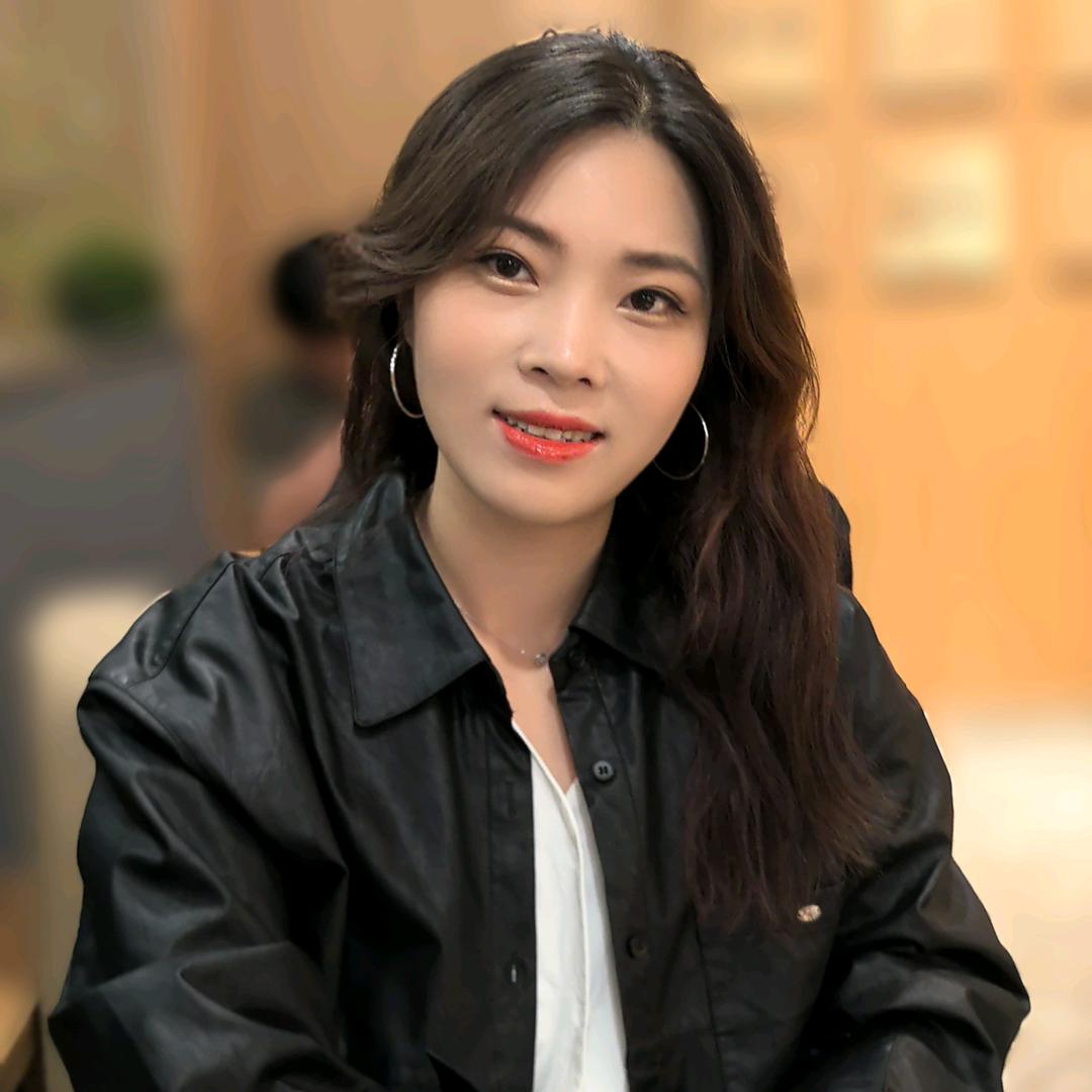 钻钻（宁都霸王茶姬）