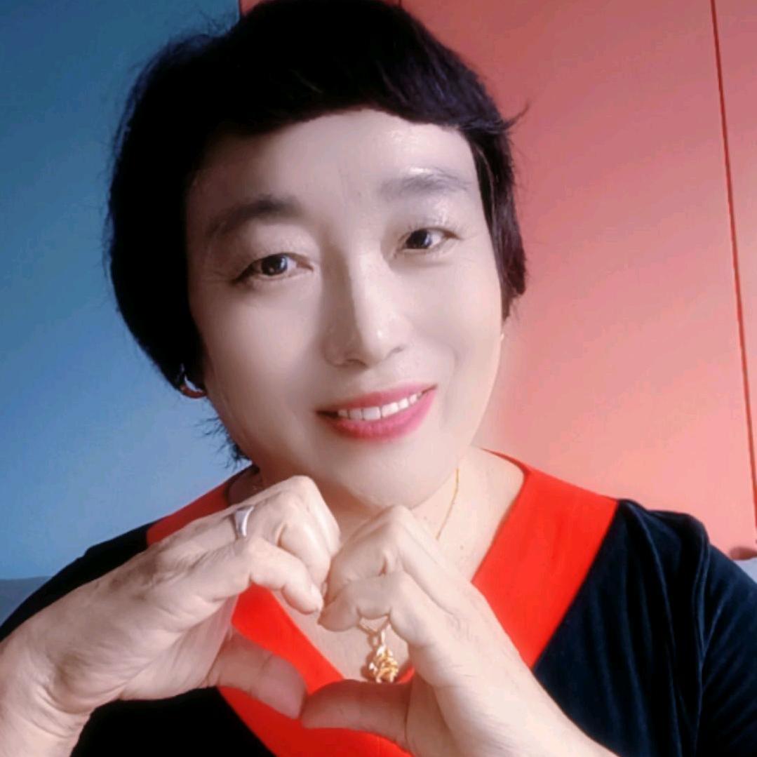 英子爱运动