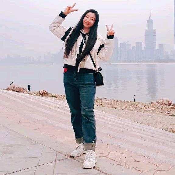 逛次逛次🍭🍭