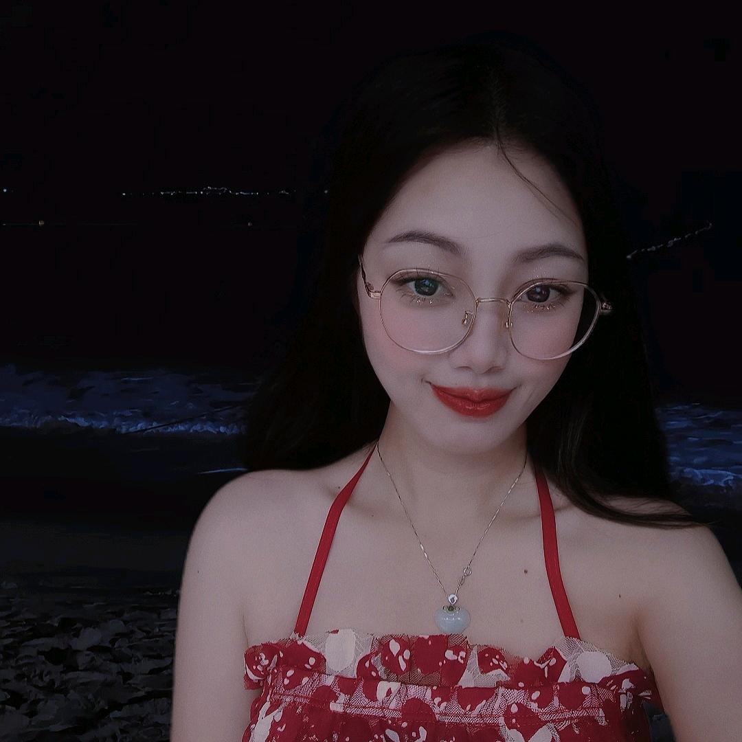 超人小姐姐