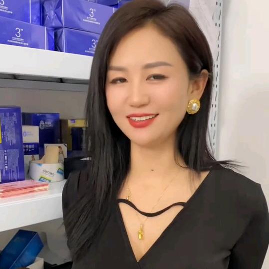 老板娘珊珊