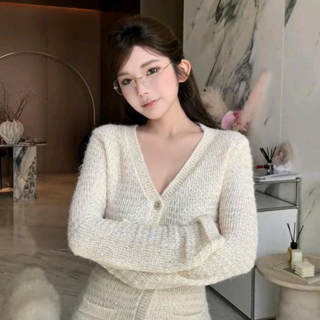 徐媛媛 (穿搭爆款直播返场)