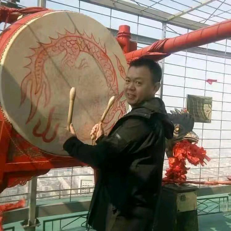 拼搏者