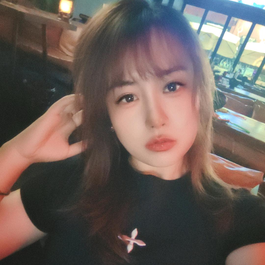 一只小花 、喵-