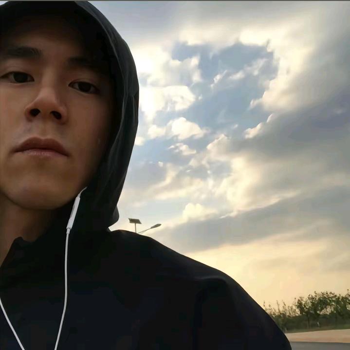 自信的巧克力（王英明的杯子）