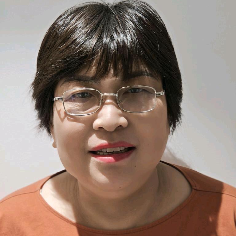 胡姐晚上（8点12分直播）