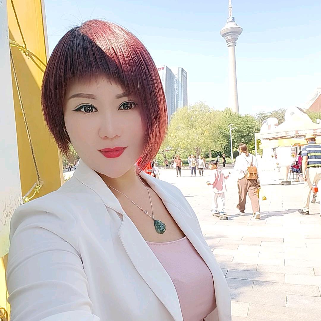 冰心，芳芳