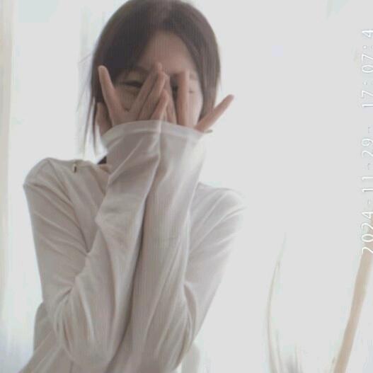 六月-ᵧᵧ