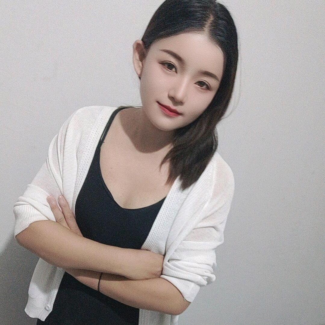 林倩