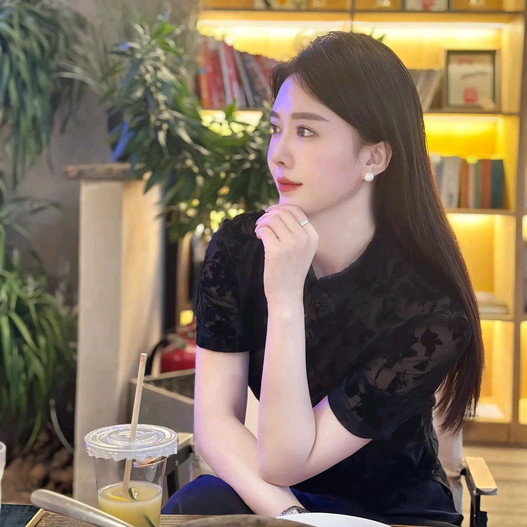 乘风破浪的姑娘.(电商王丽)