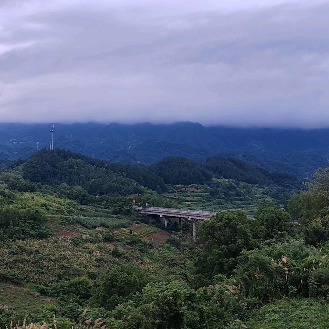 时光不老べ我们不散- ̗̀(๑ᵔ⌔ᵔ๑)