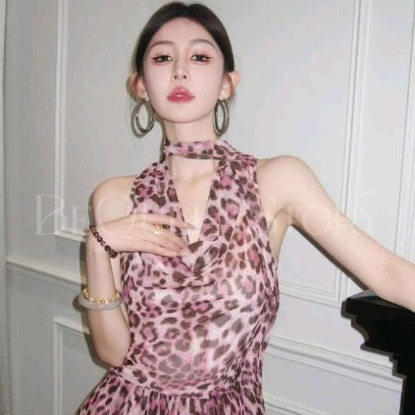 余潇潇轻奢女装