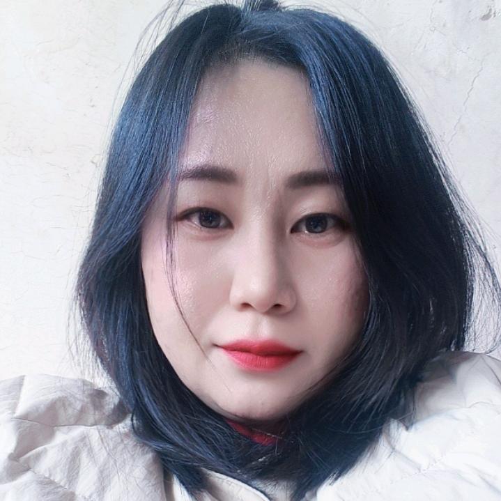 @菜菜丫