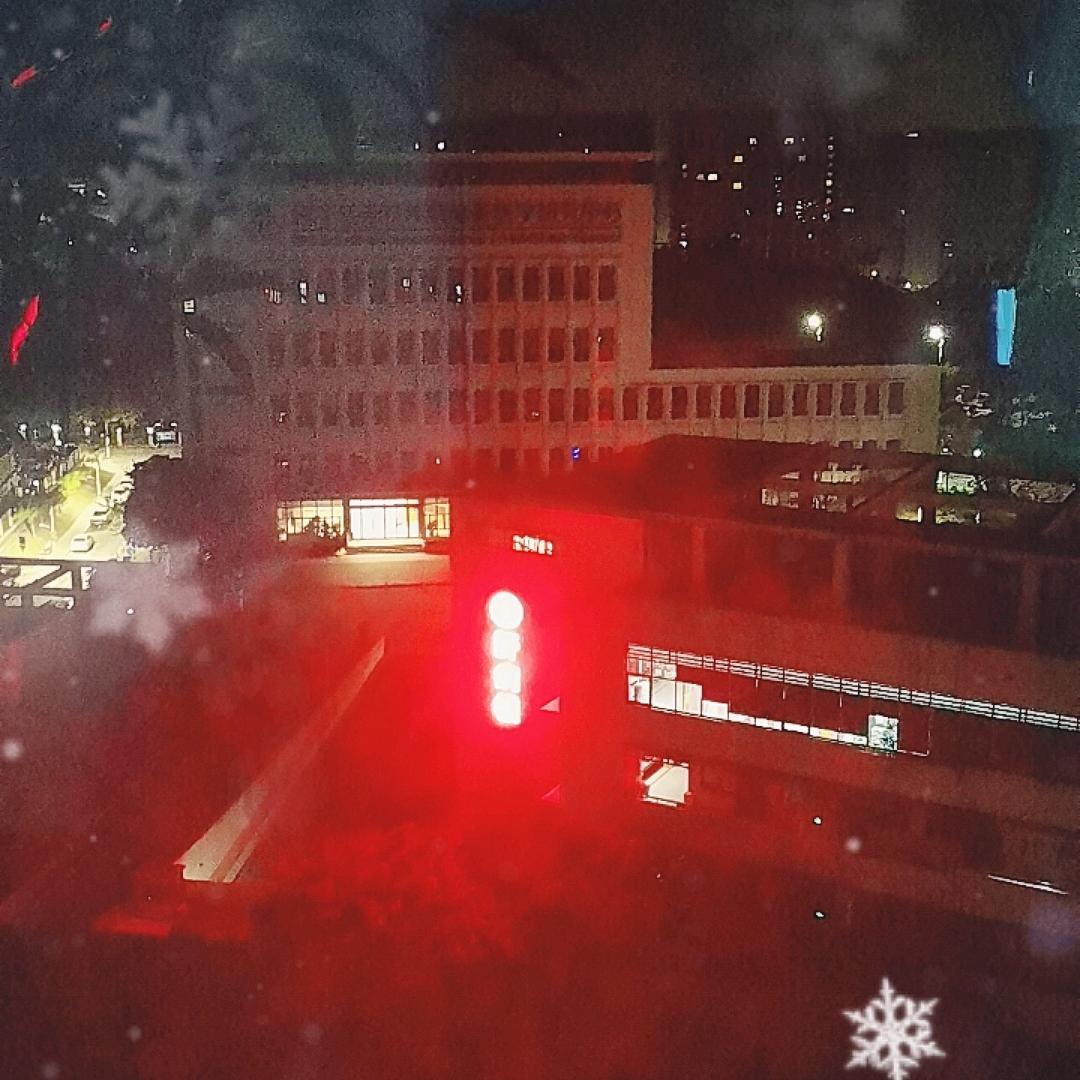 霞