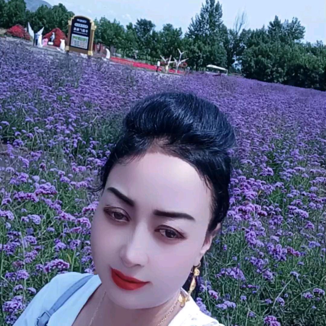 芒妮萨古丽·