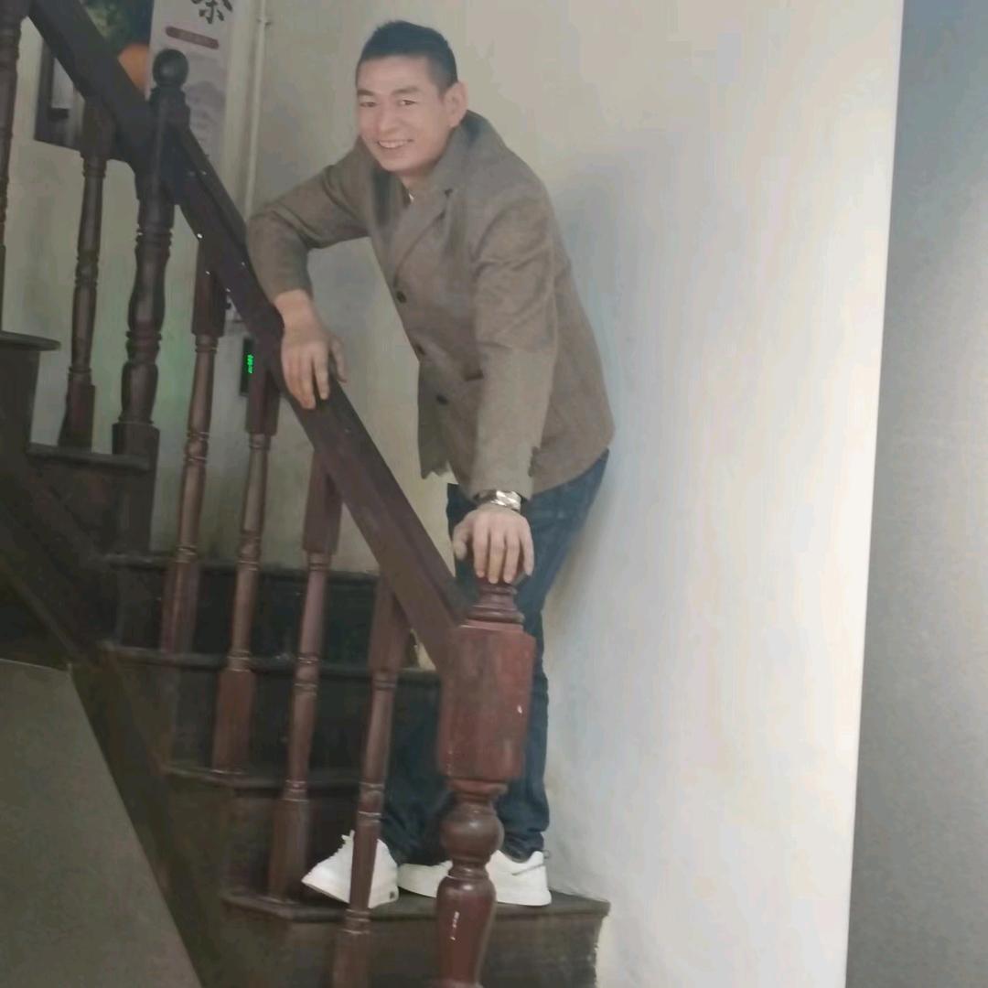 曾经也过去  往后靠自己