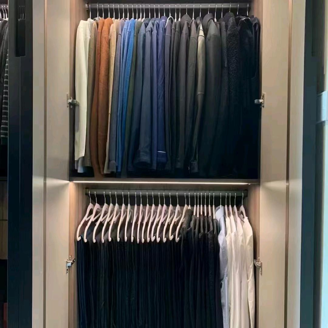 以琳之泉专业家政服务擦玻璃 收纳
