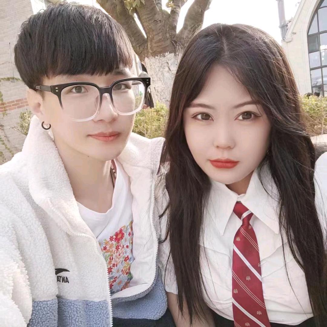 👑 小王先森 🤡