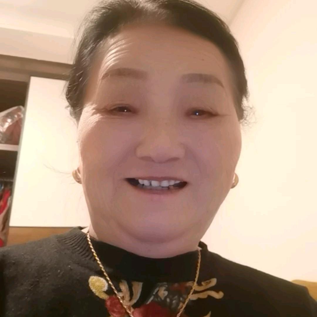 芳姐晚8点30开播