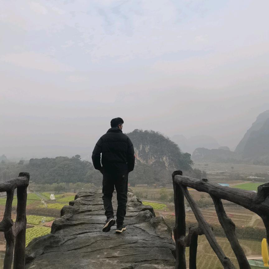 鸿丰