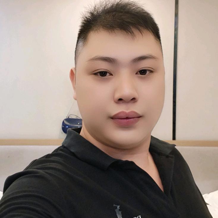 周柏霖