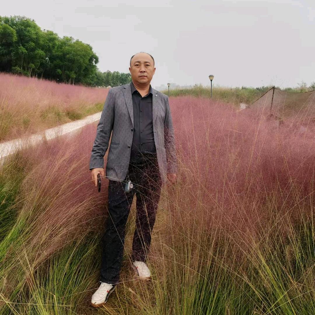 川江隆
