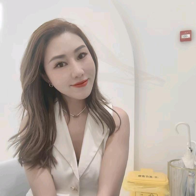 Yhome雅雯和美美学