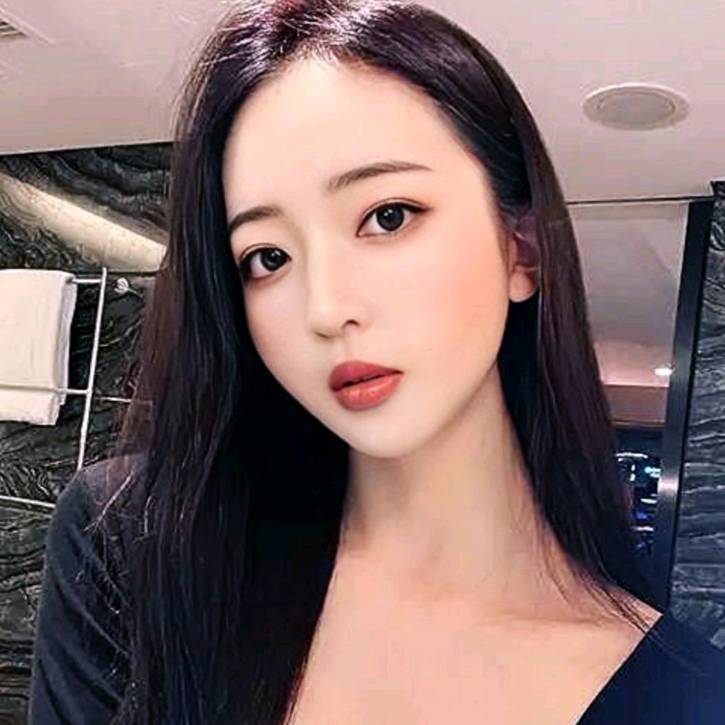 金恩美Leena
