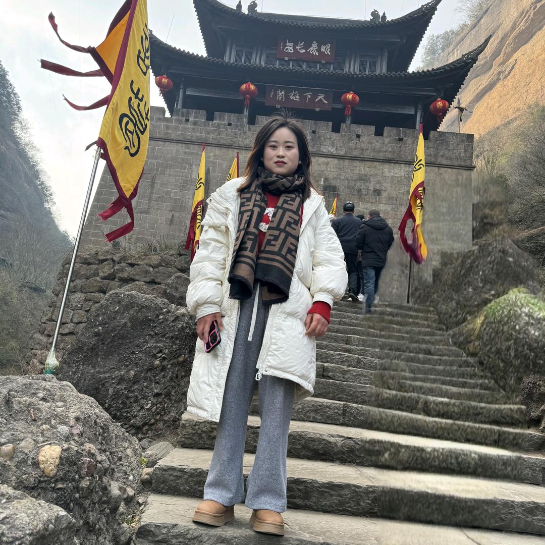 🐖¹⁹₉₅聂℘࿐