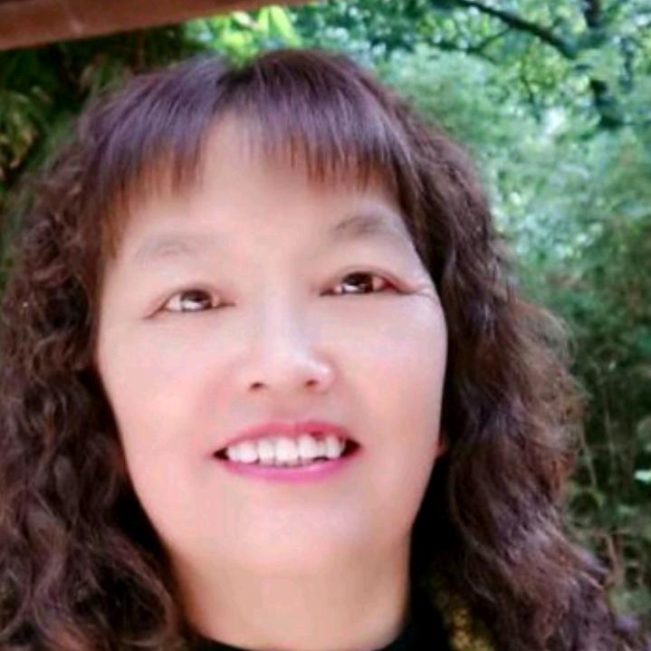 艳红桃🍑🍑🍑