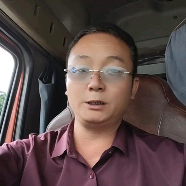 开货车🚚的东哥
