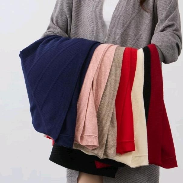 <𡿨品牌折扣店>>凤冈十字街