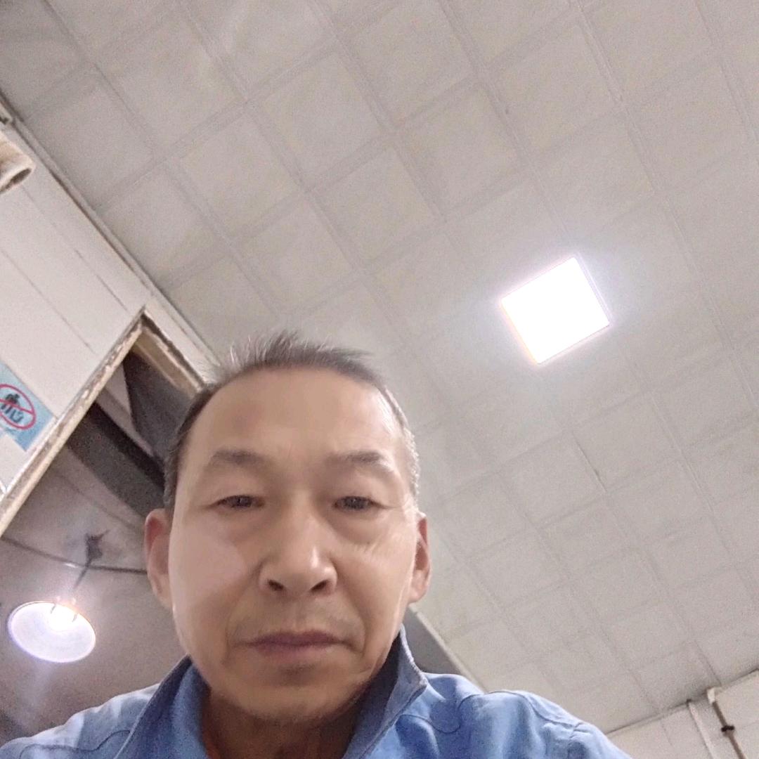 李新勇